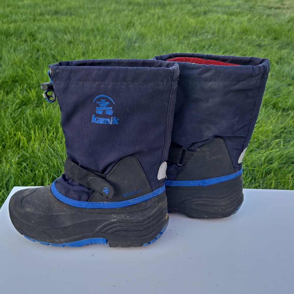 Kamik Black and Blue Snow Boots